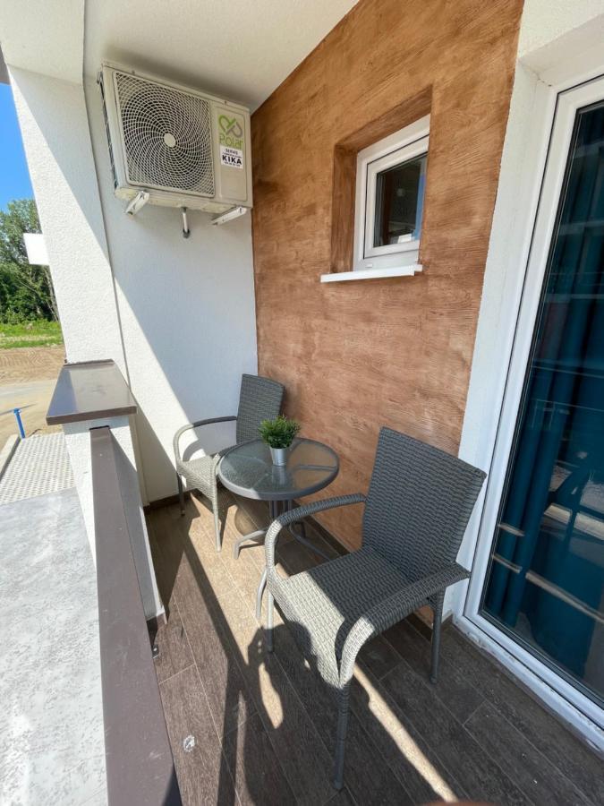 Apartmani Borova 2 Veliko Gradiste Luaran gambar