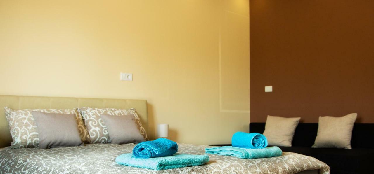 Apartmani Borova 2 Veliko Gradiste Luaran gambar