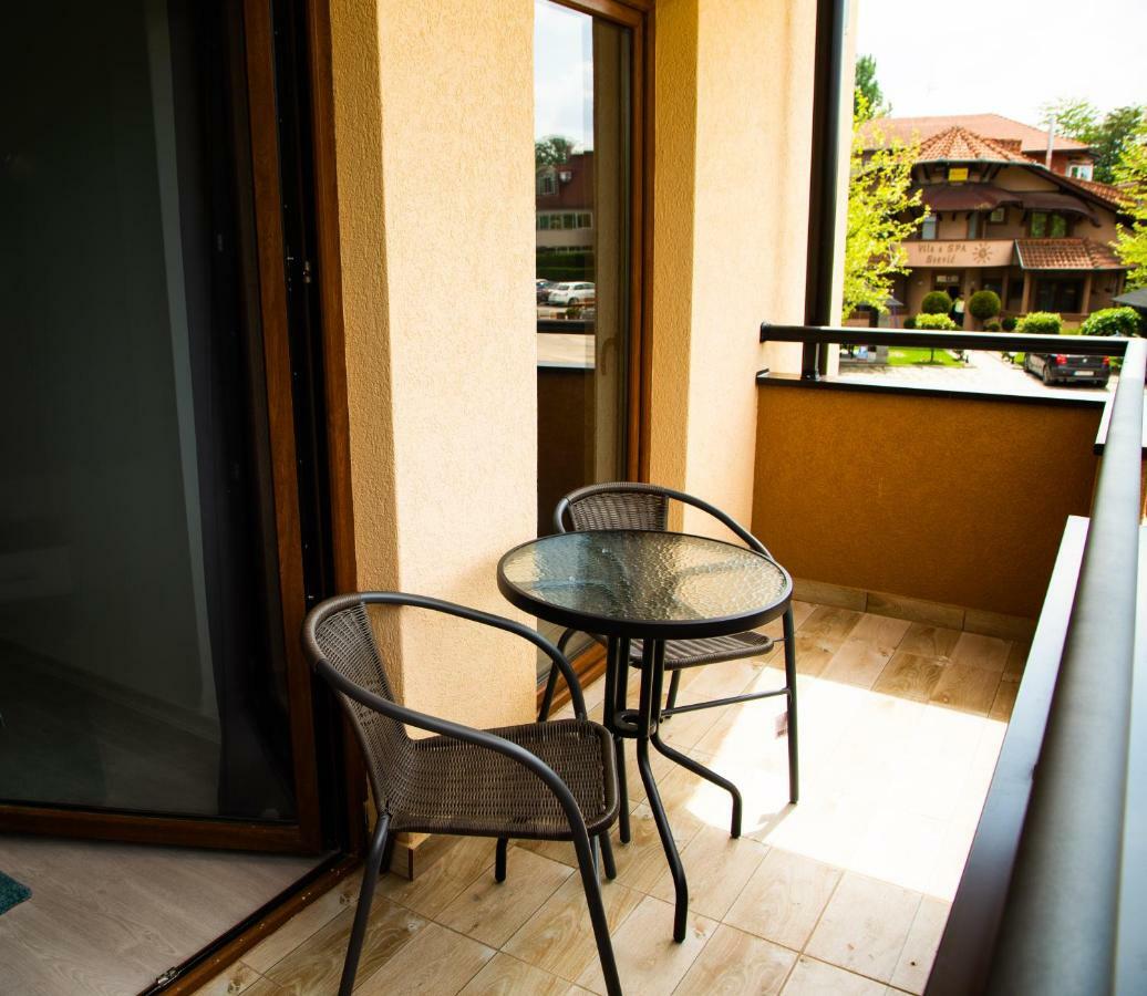 Apartmani Borova 2 Veliko Gradiste Luaran gambar