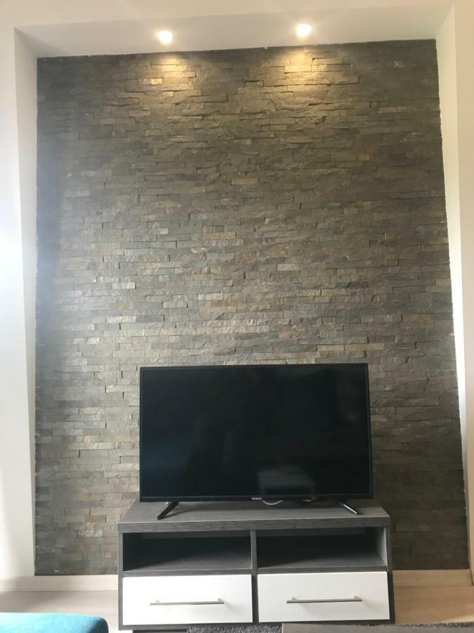 Apartmani Borova 2 Veliko Gradiste Luaran gambar